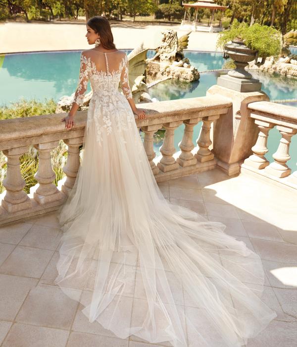 Wedding dress Erica [2552], Romantic 2025 Collection 