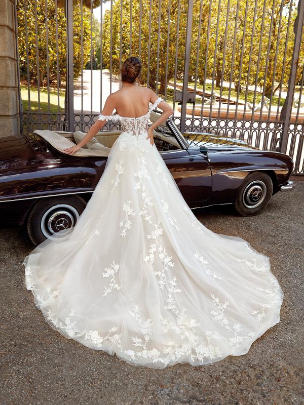 Wedding dress Lila [2513], Princess 2025 Collection 