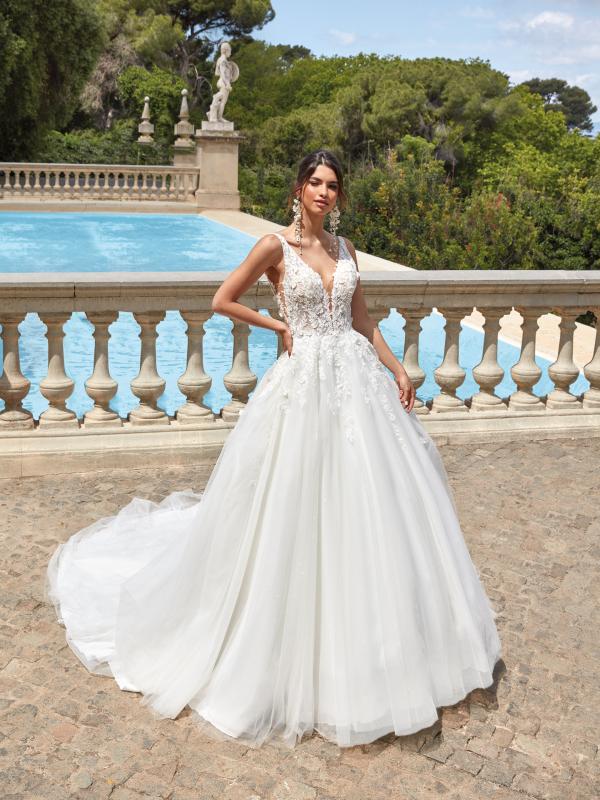 Wedding dress Lucia [2516], Princess 2025 Collection 