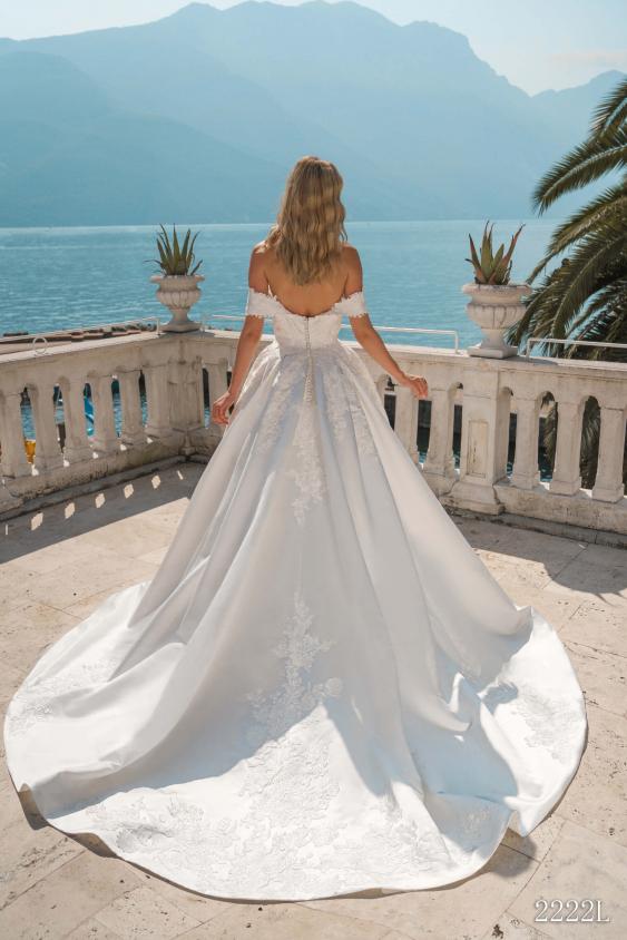 Wedding dress 2022 - QUEEN 2222L